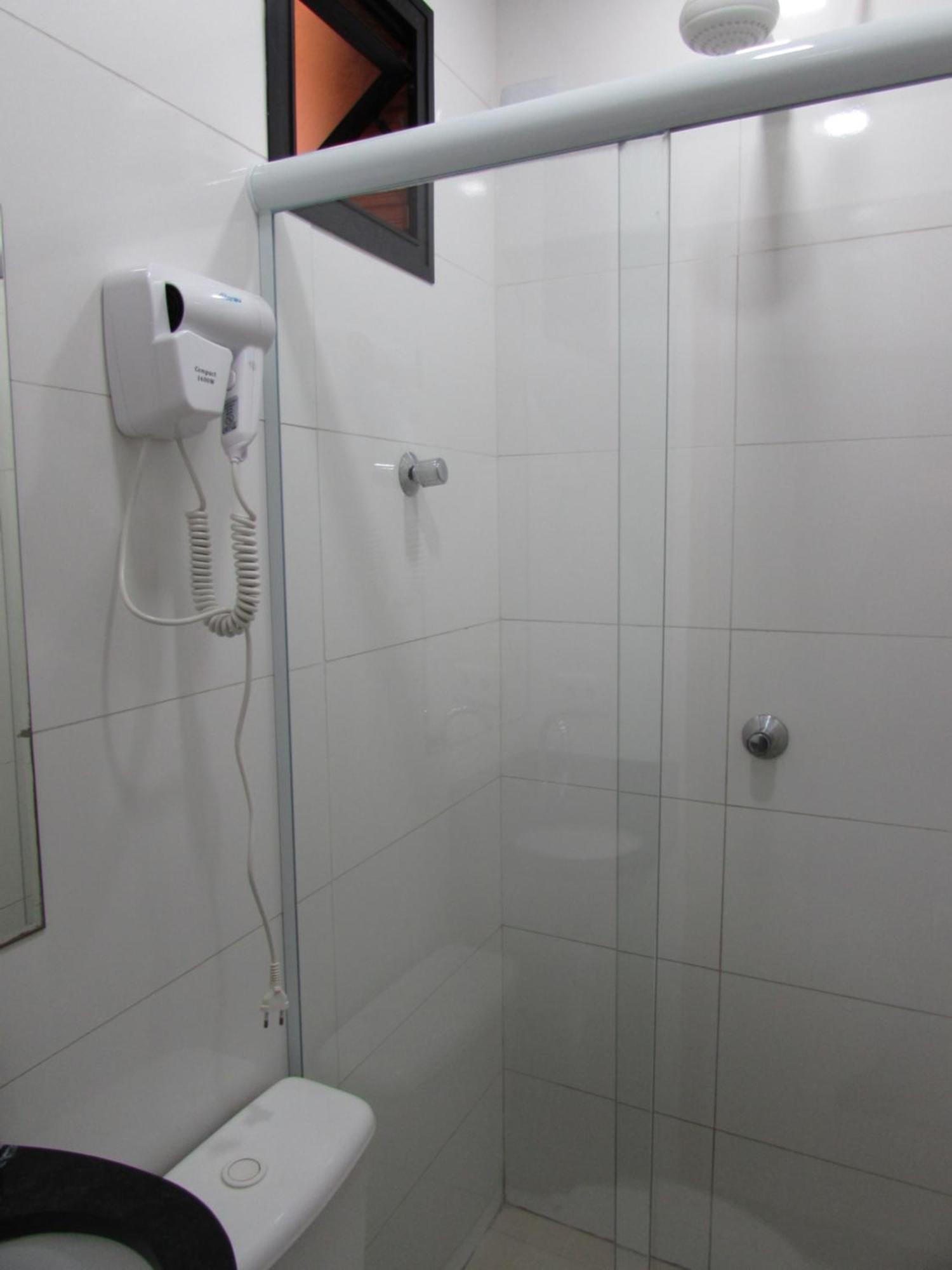 Hotel Monteneve 2*