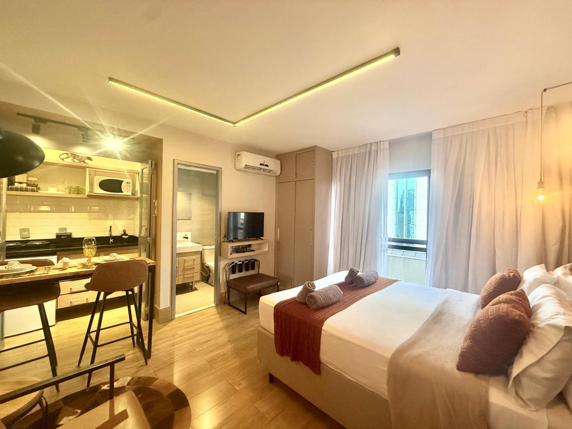 1308 - Rentaqui Hilton Itaim Apartment *