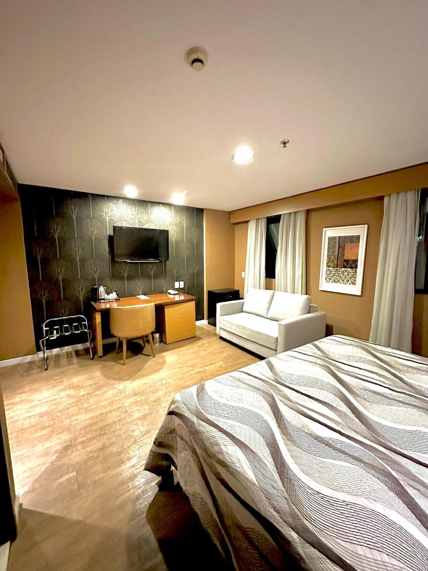 Flat 805 - Avenida Ibirapuera, Moema