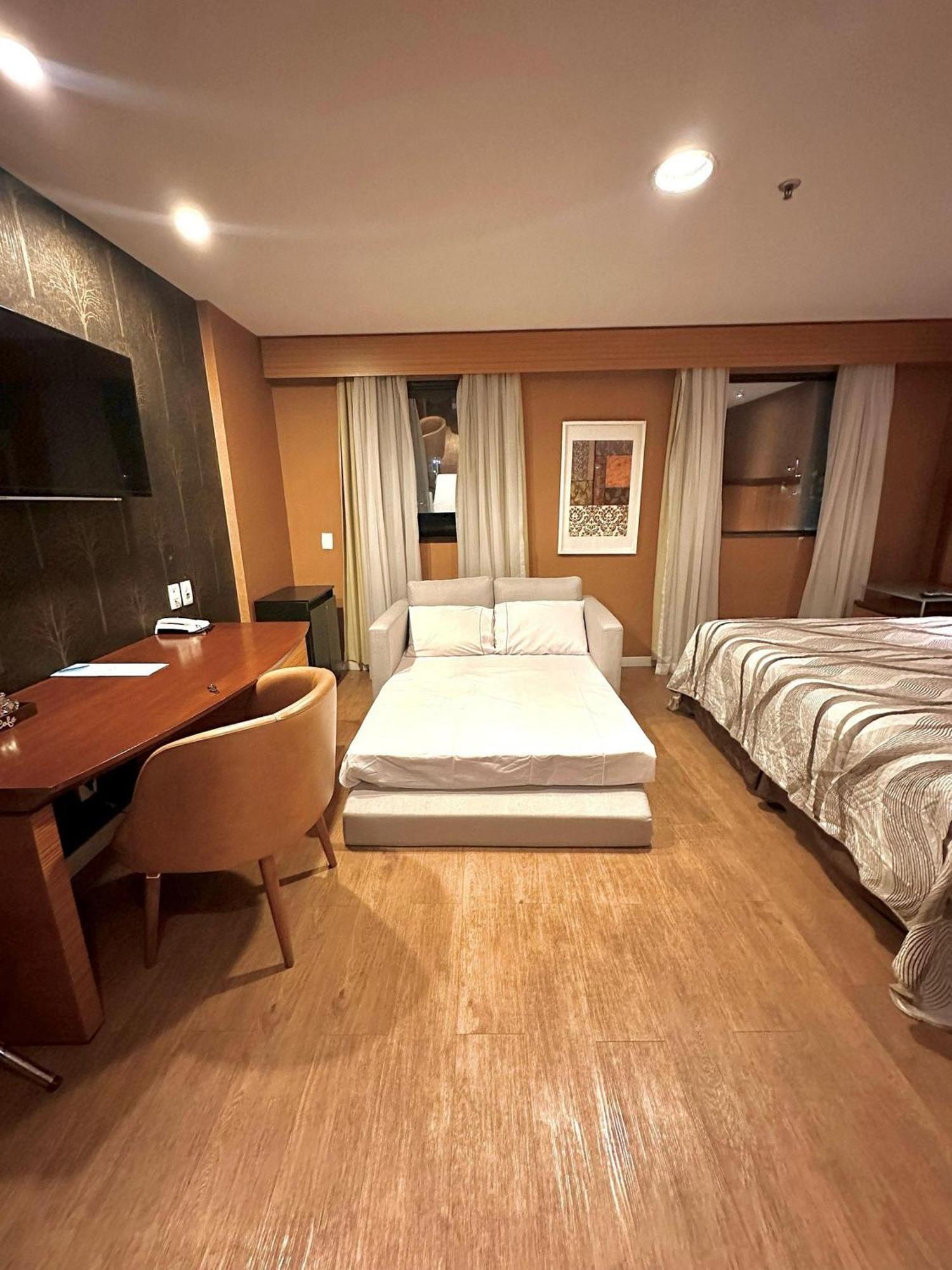 Flat 805 - Avenida Ibirapuera, Moema 4*