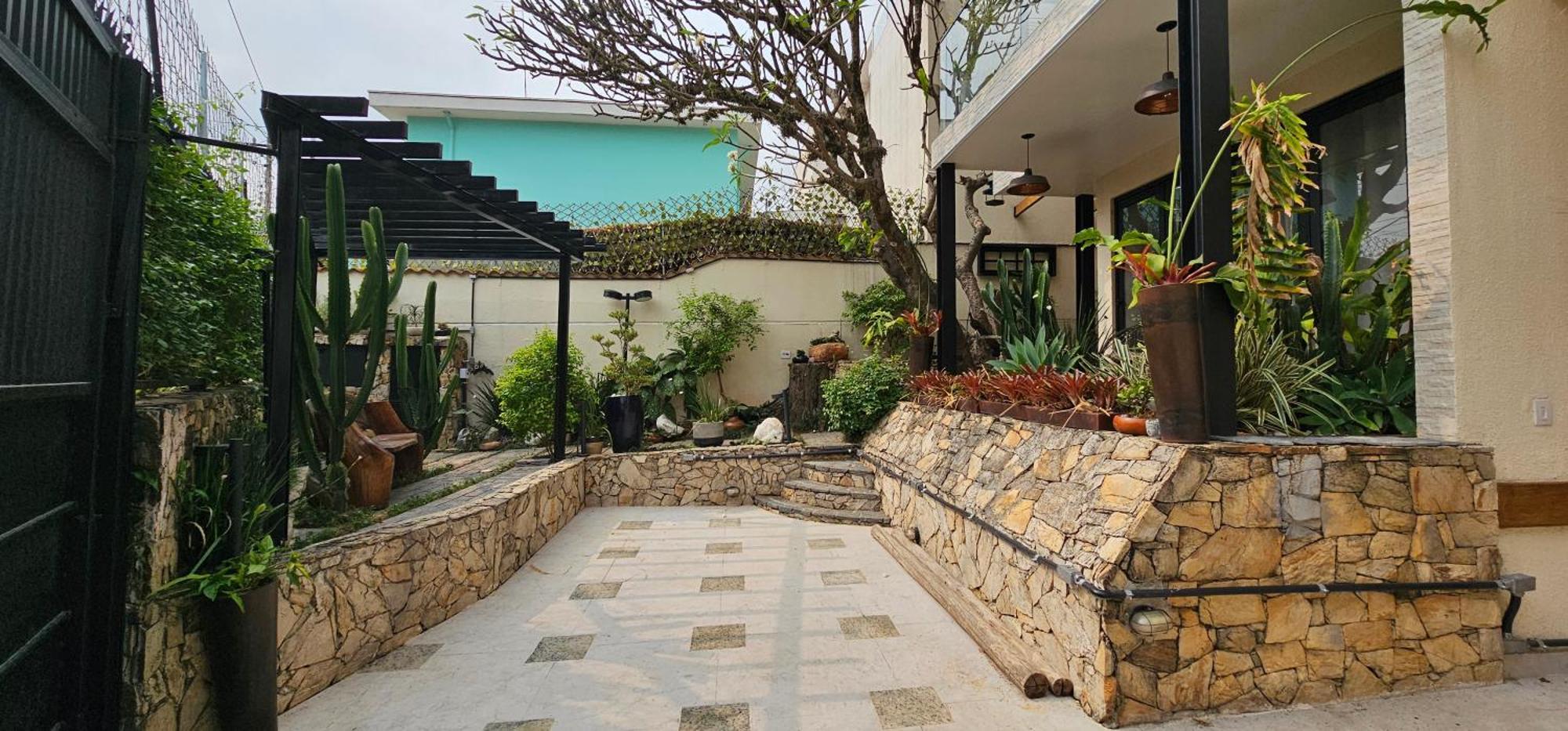 Chale Atelie Poder Pedras Bed & Breakfast