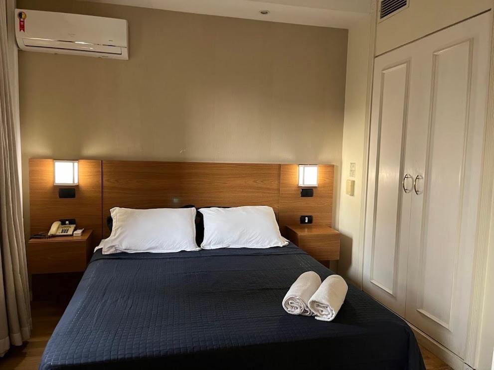Aparthotel Em Na Rua Gomes De Carvalho *