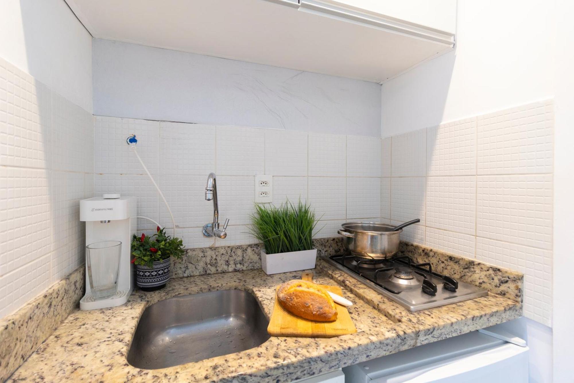 Piscina, Metro, Ibirapuera | Brazillian Corner Apartment Sao Paulo