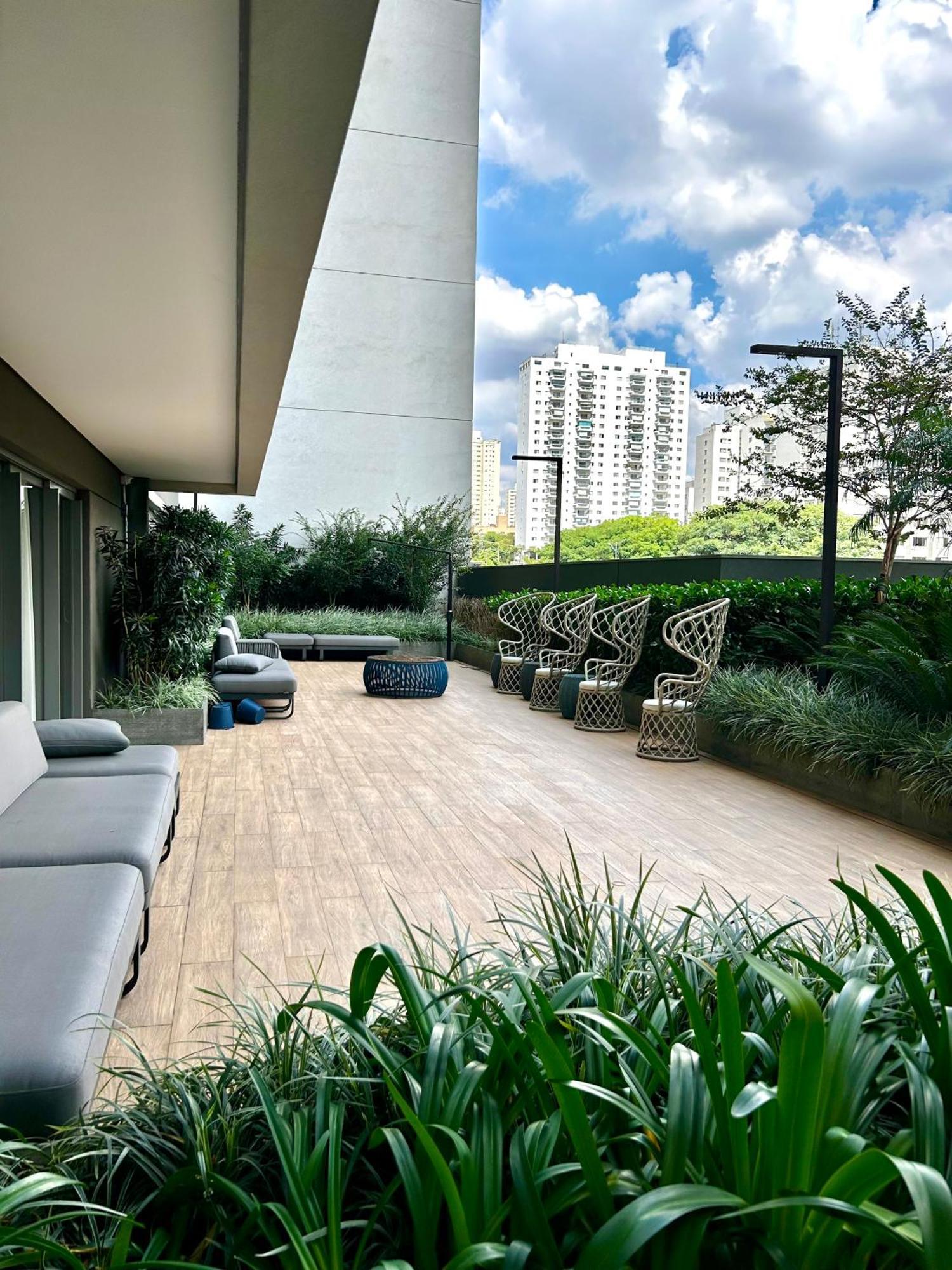 Em De Luxo-ar Condicinado-perto Do Aeroporto-parque Ibirapuera-metro-aacd-medplex-casv Apartemen *