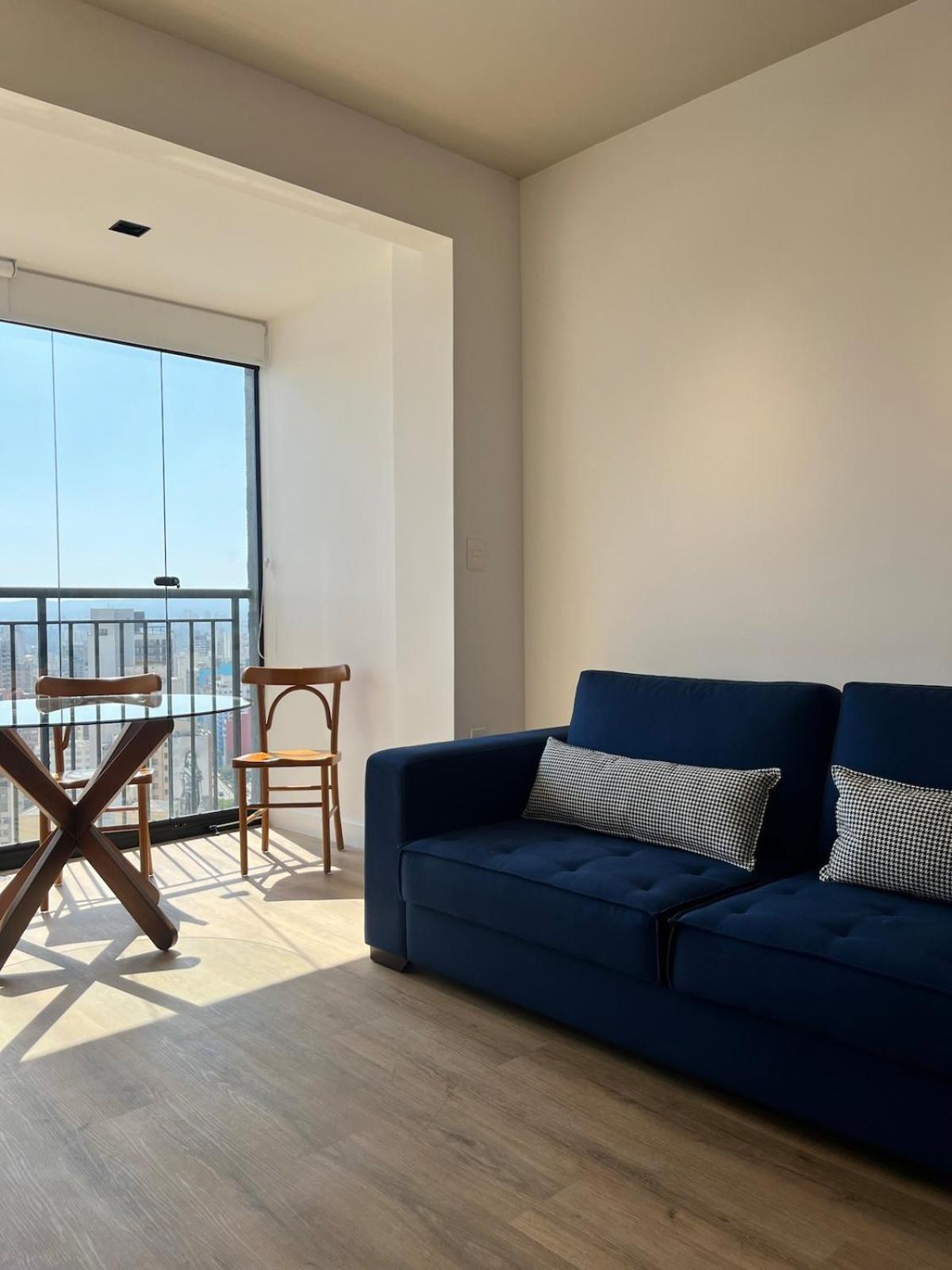 Apartment Style And Comfort Next To The Augusta Park