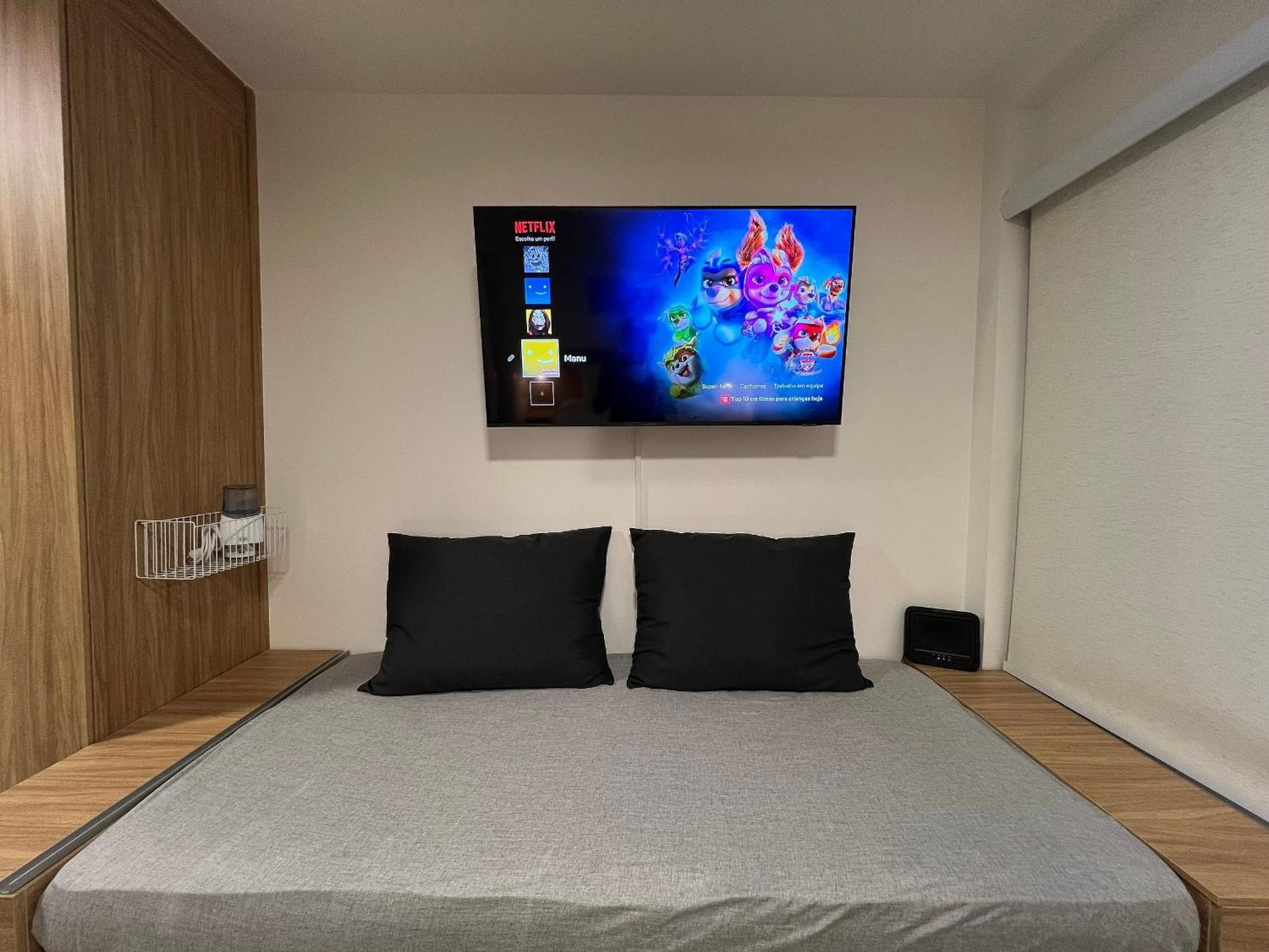 Lindos Na Liberdade Ac/wf/proximo Ao Metro Apartment *