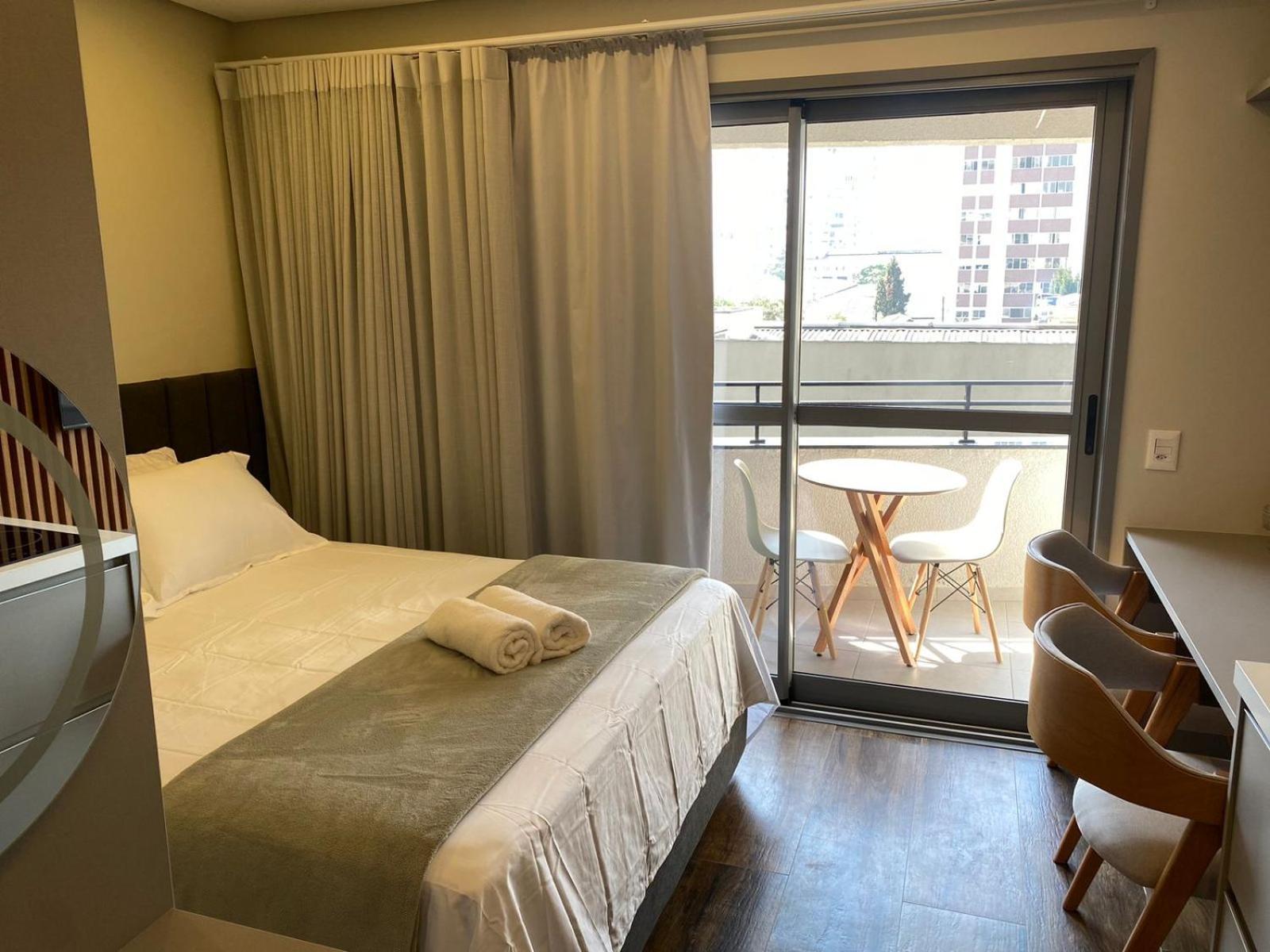 Căn hộ Luxo 300 Meters From The Brooklin Metro *