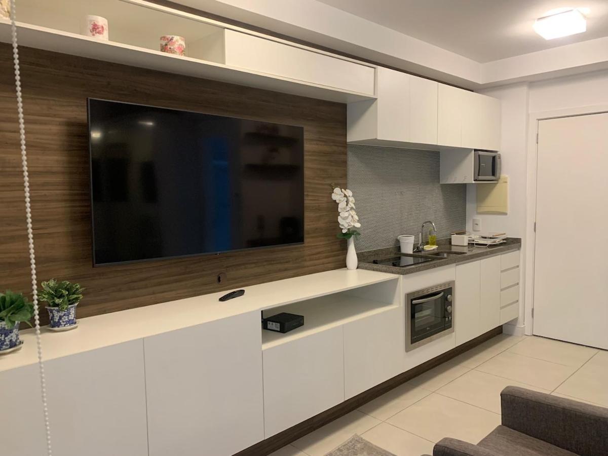 Apartment Bv1505 - Apto Moderno Proximo Aos Hosps Sirio E 9 De Julho Com Vaga Na Garagem Sao Paulo