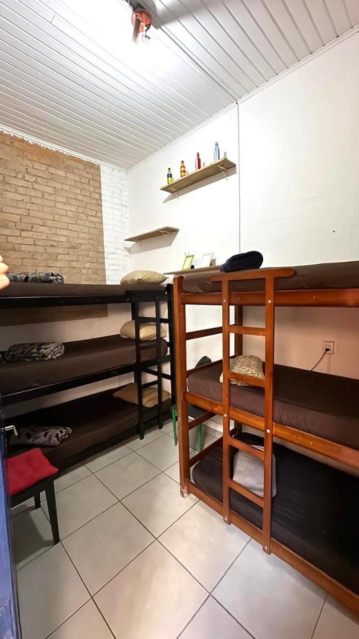 Kapselhotel Pinheiros & Food São Paulo
