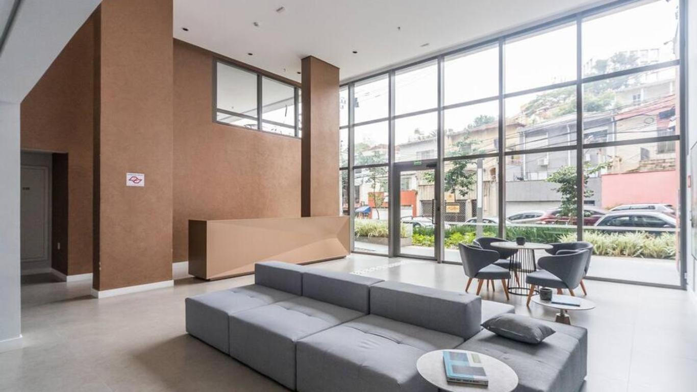 Apartment Sky Poll 306 - Near Paulista Ave & Subways, Rooftop & Full Gym ! Short & Long Stay! Sao Paulo