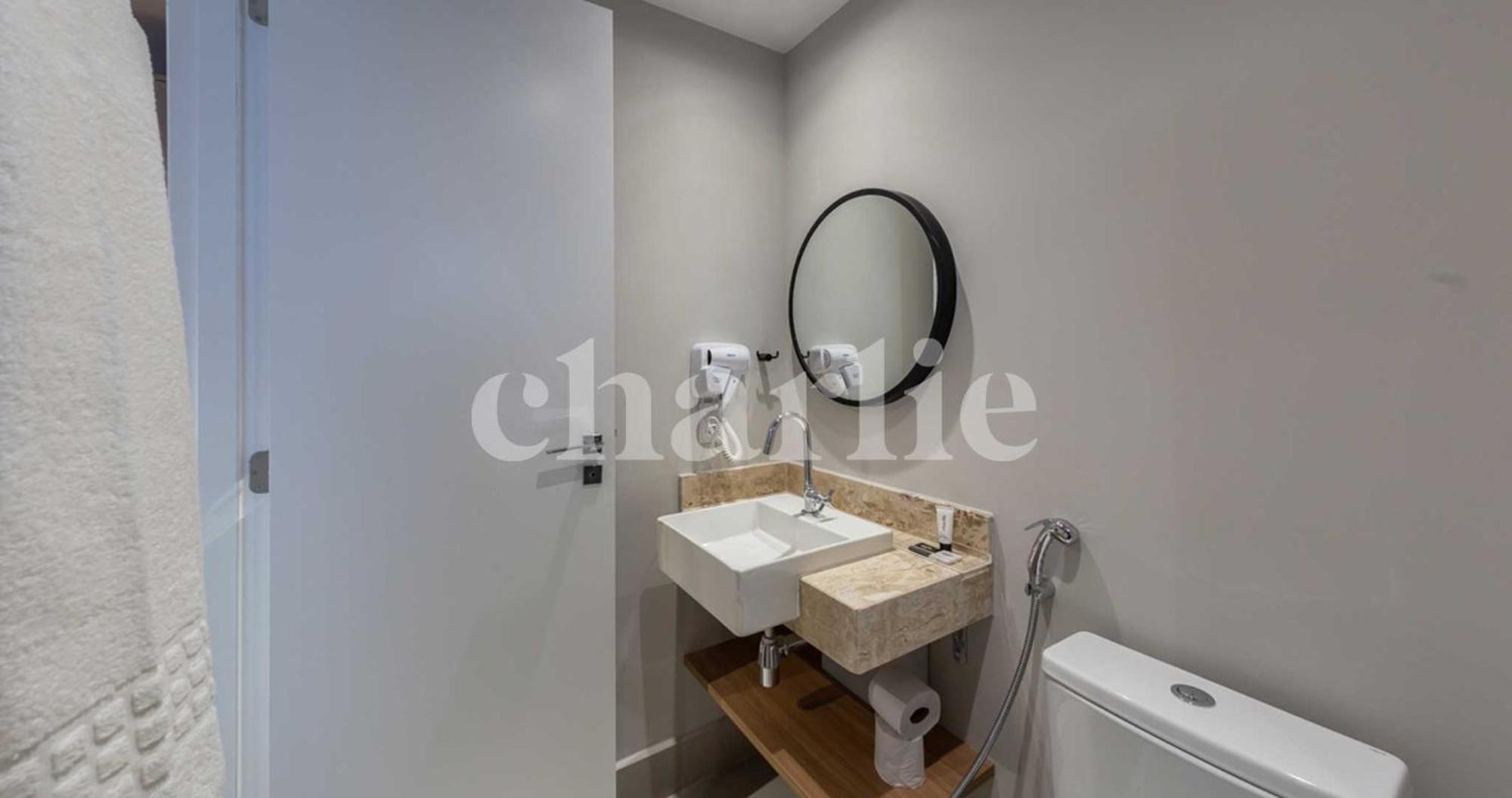 Charlie For Paraiso Apartment