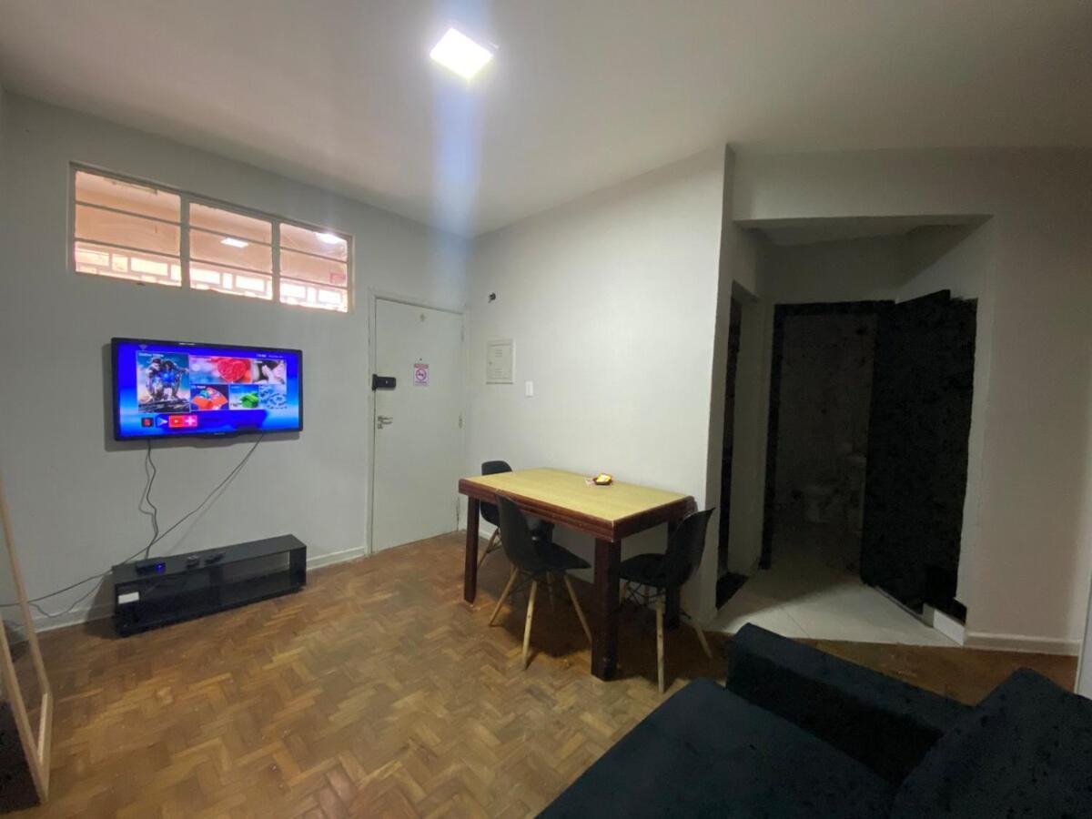 2 Dorm, Buarque, Excelente Localizacao, Ate 6 Apartment