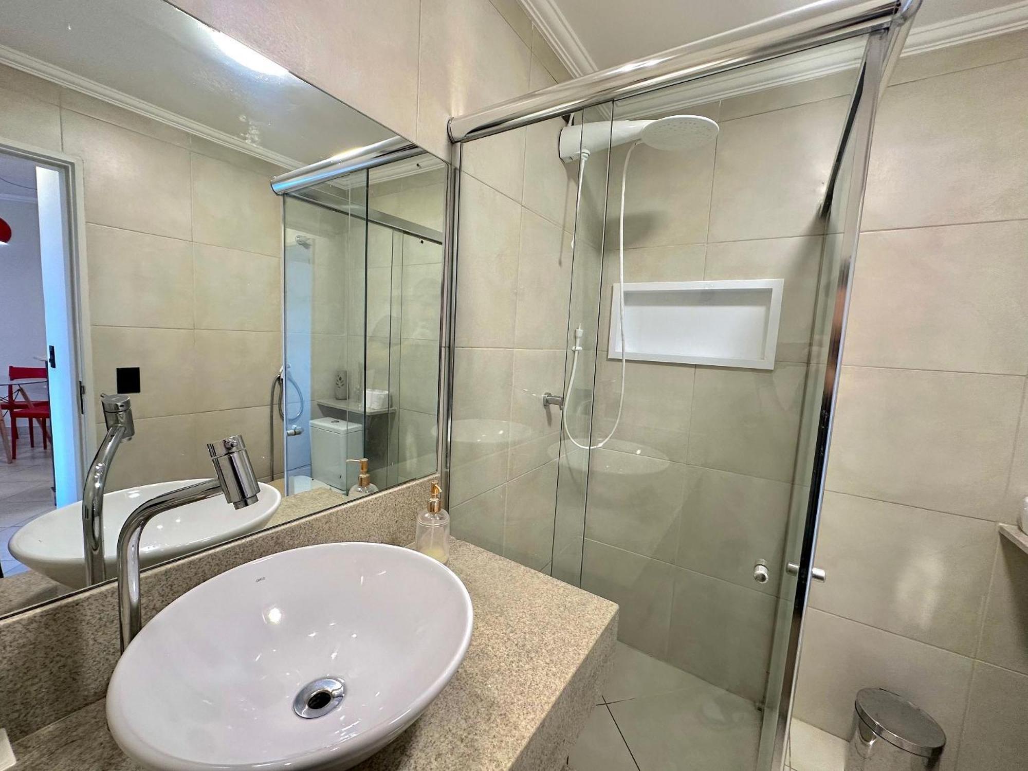 Moema Studium - Metro - Garagem E Internet -uh 309 Apartment *