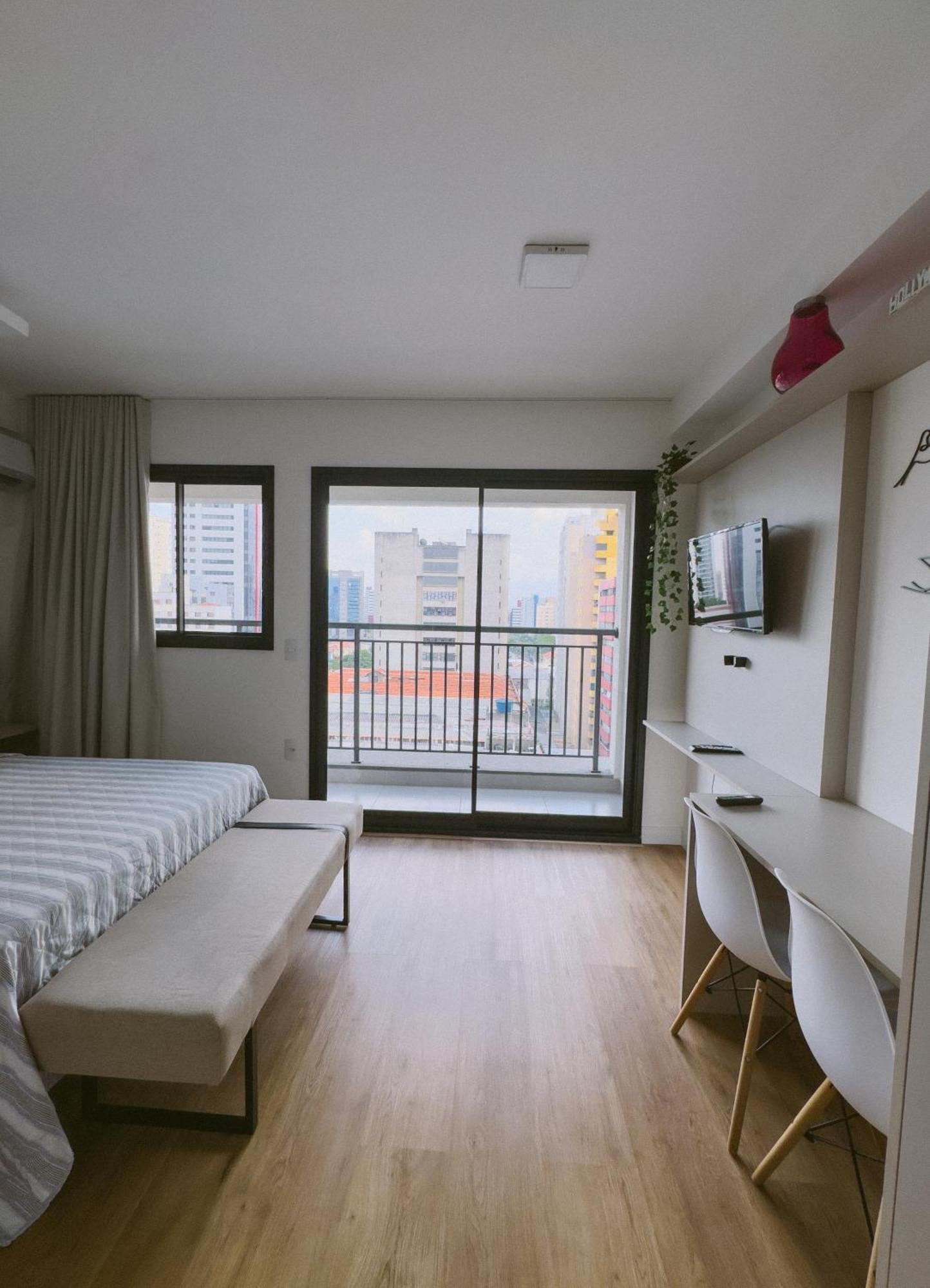 Apartment In - 100m Metro Saude, Loadd