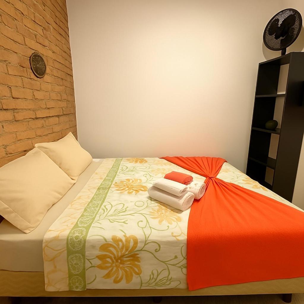 Casa Da Vo Lila - Quartos Privativos Ao Lado Do Metro Mariana E Ana Rosa! Seu Cantinho Em Sp Sao Paulo