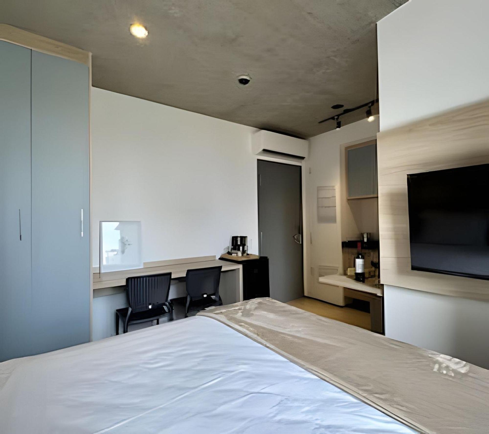 Atmosfera Hachi - On Melo Apartment *