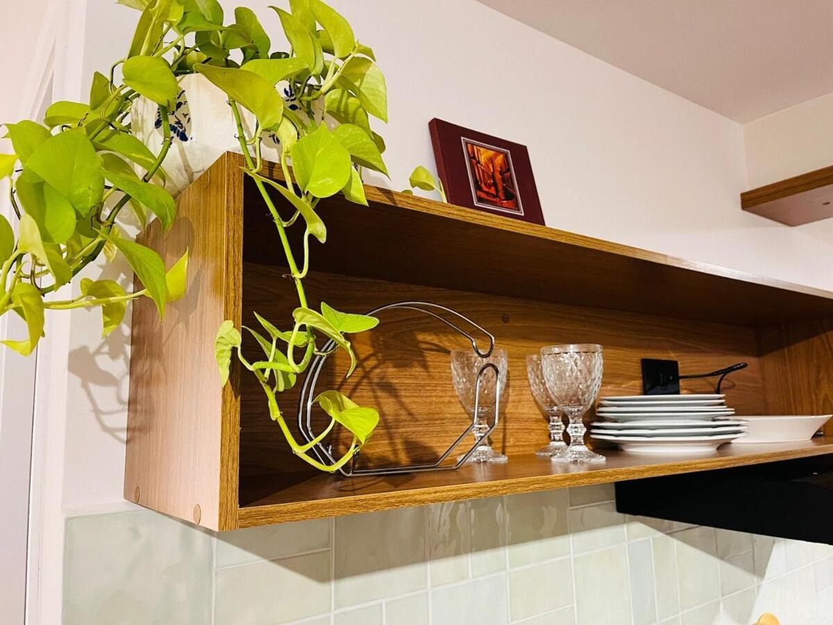Apartamento Brasileiro No Coracao De - Perto De Tudo!!! *
