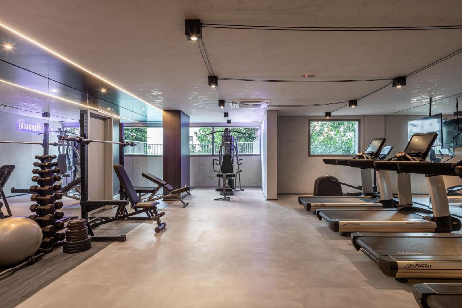 Sofisticados Com Ar, Cozinha, Piscina, Coworking E Metro A 5 Min *