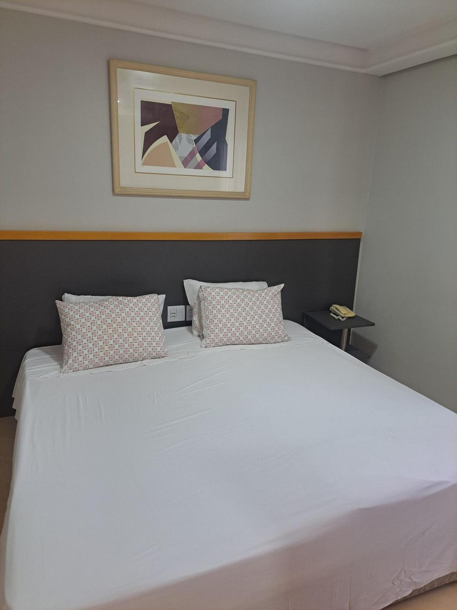 Get A Flat 1302 Bienal Apartment