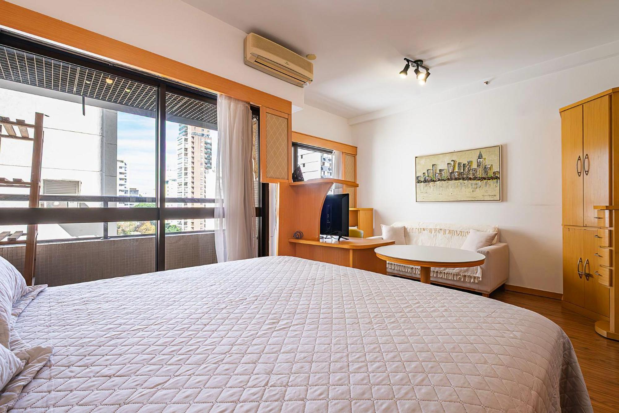 Flat 4 Estrelas Jardins - *
