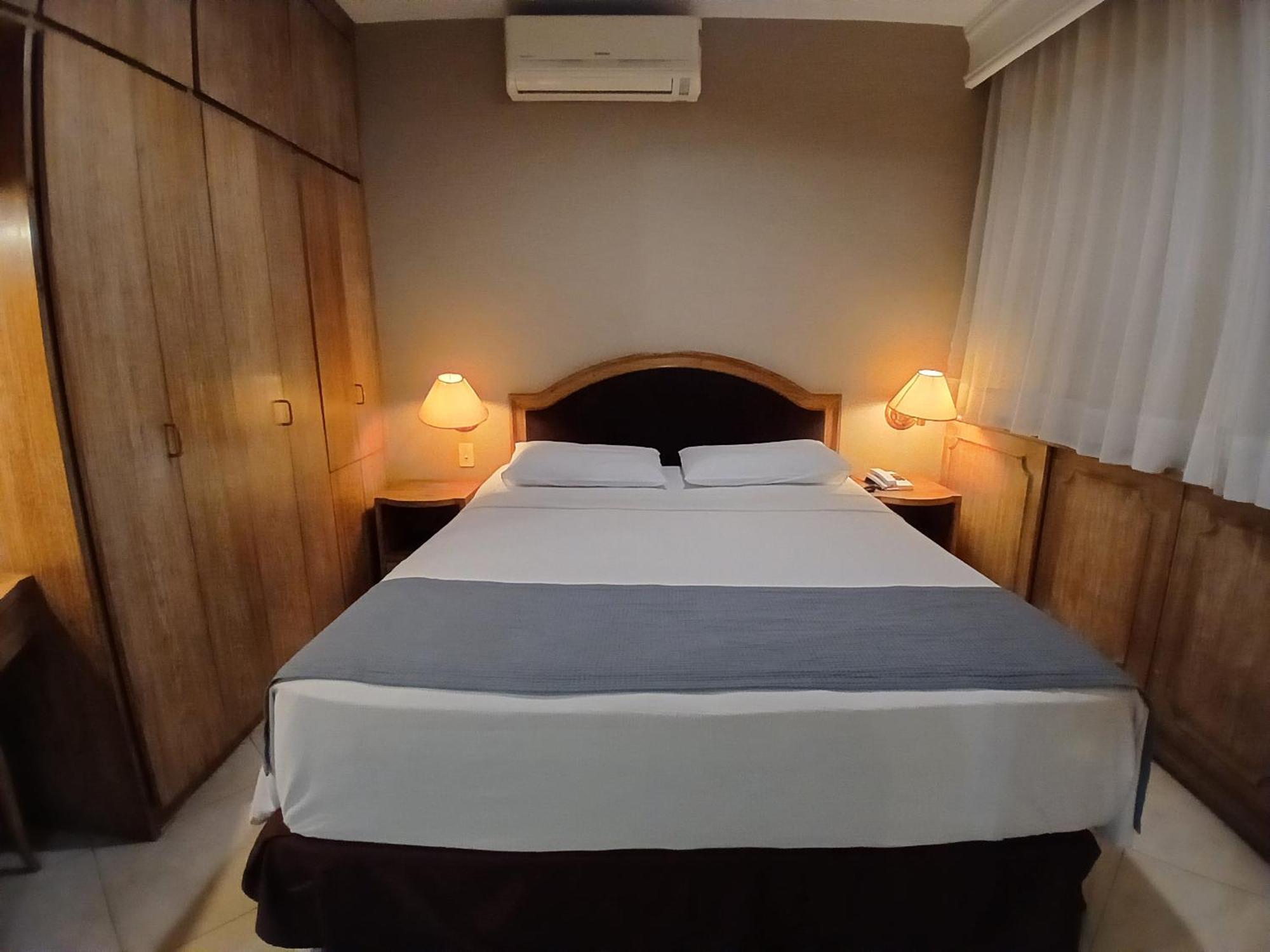 The Landmark - Oficial Hotel 4*