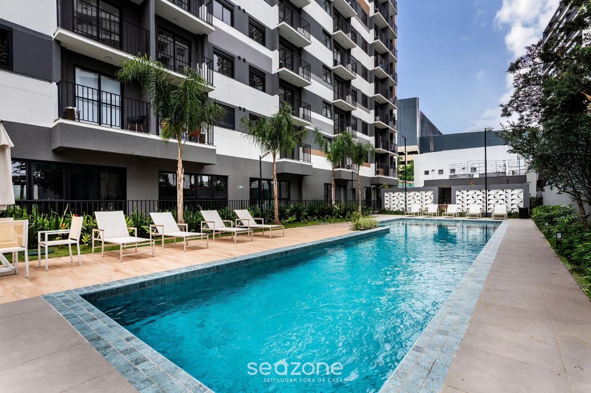 Predio C/ Piscina E Academia Em Pinheiros-sp - Vbp * São Paulo