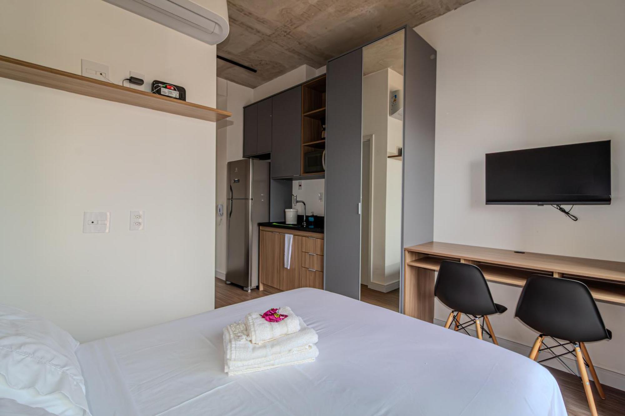 606 - On Alvorada Apartment *