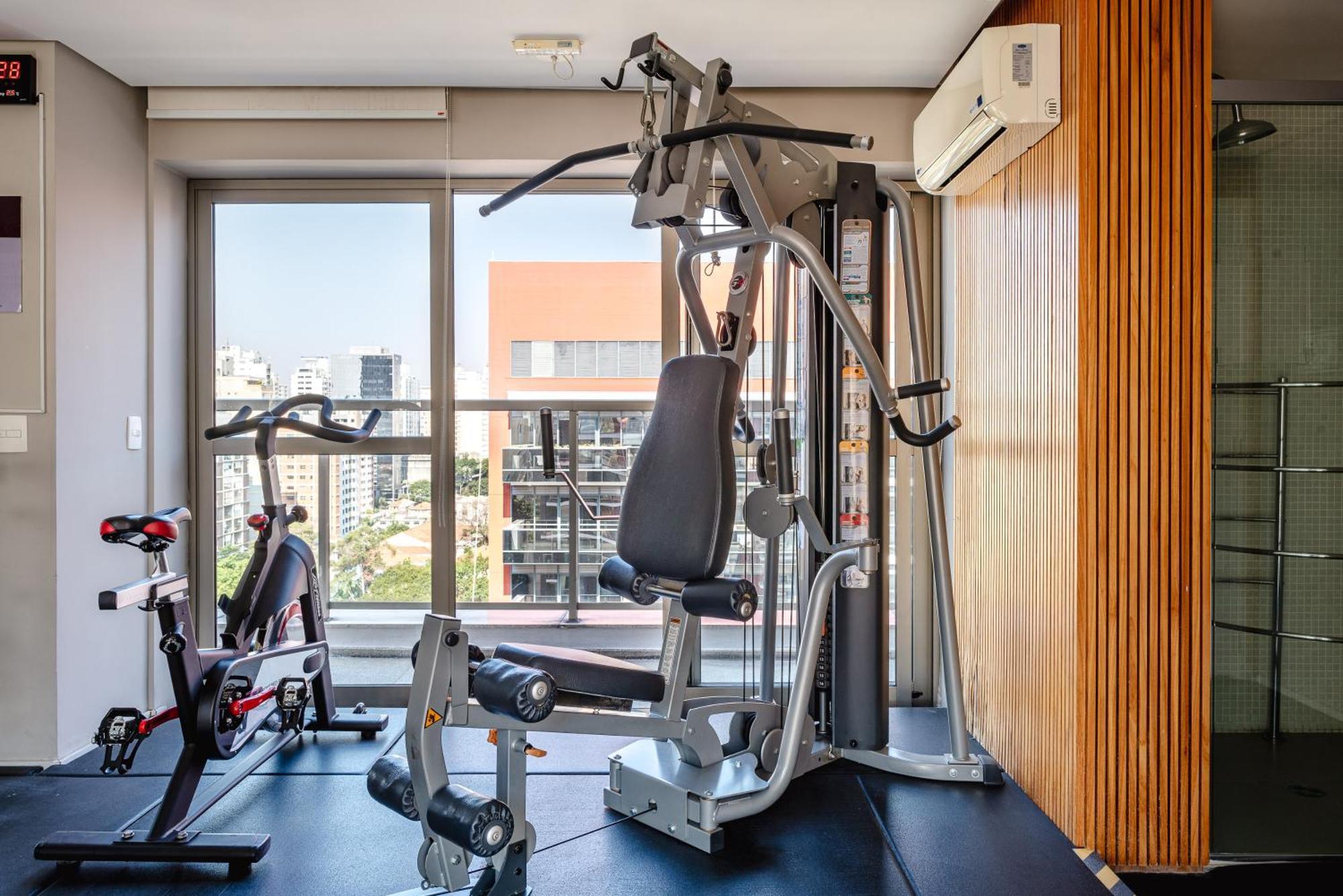 Pinheiros, Piscina, Ac, Vaga| Brazilian Corner Apartemen Sao Paulo