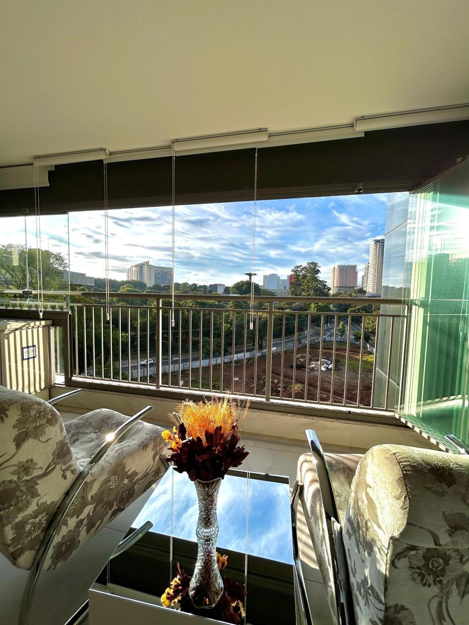 Ape Perto Aeroporto Congonhas, Metro Aacd, Parque Ibirapuera Com Vista Livre E Ar Condicionado Apartamento São Paulo