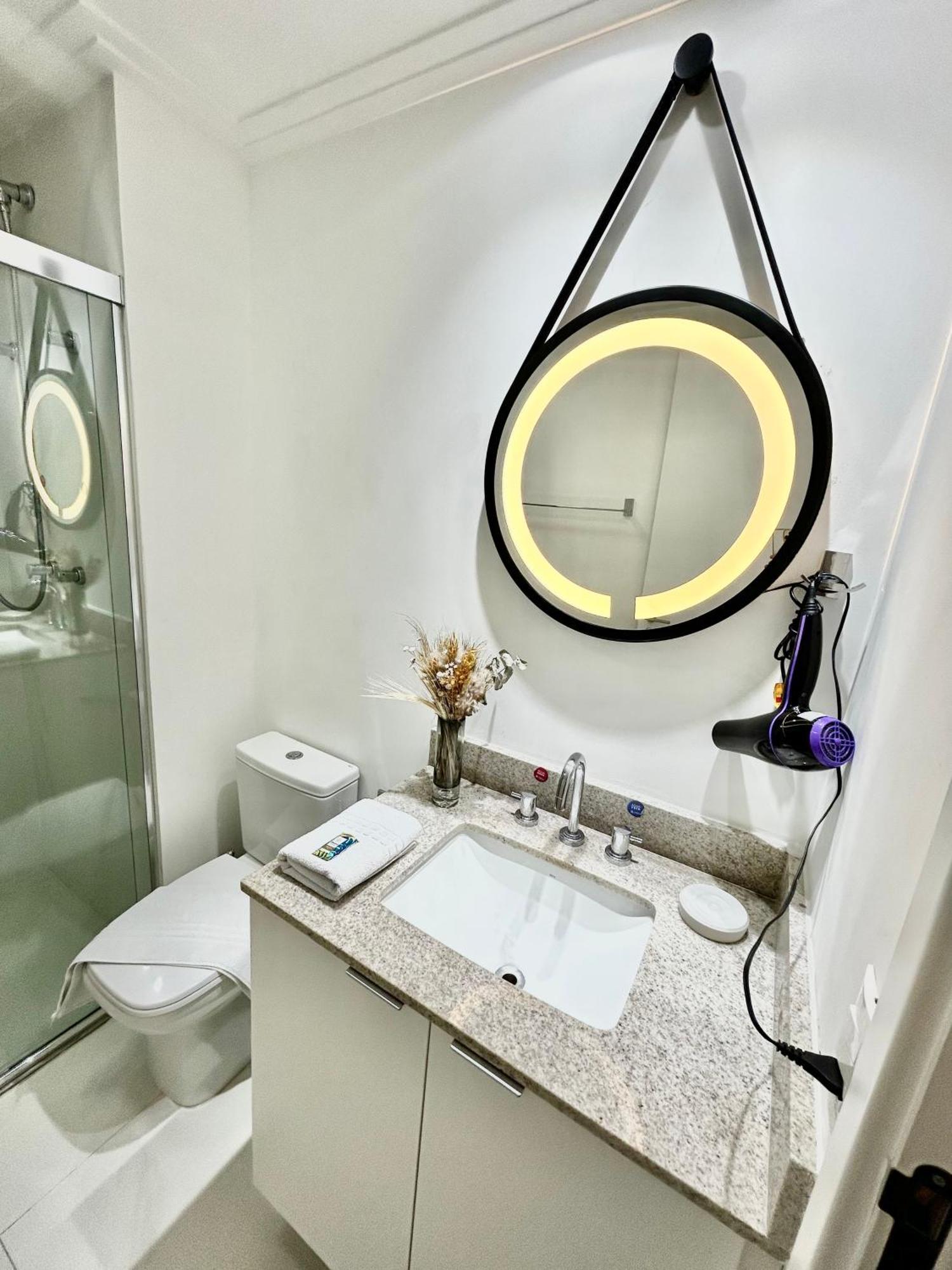 Ape Perto Aeroporto Congonhas, Metro Aacd, Parque Ibirapuera Com Vista Livre E Ar Condicionado Apartamento *