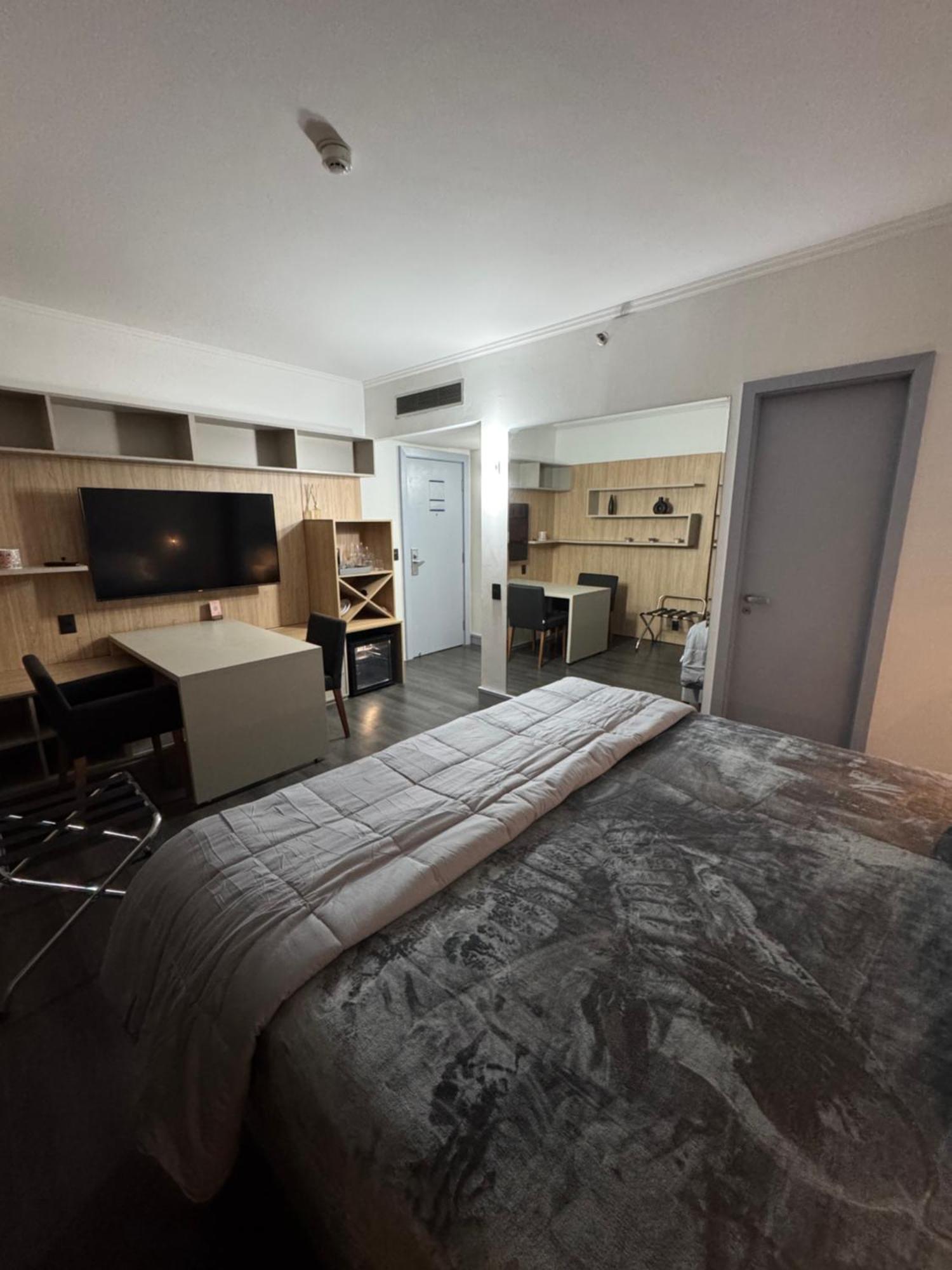 Flat Itaim Bibi Apart Otel *