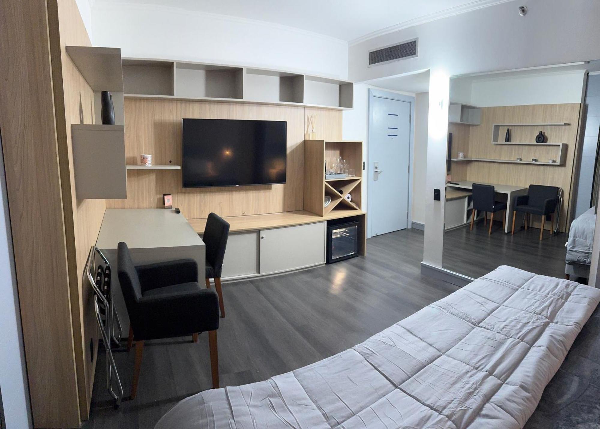 Flat Itaim Bibi Apart Otel Sao Paulo