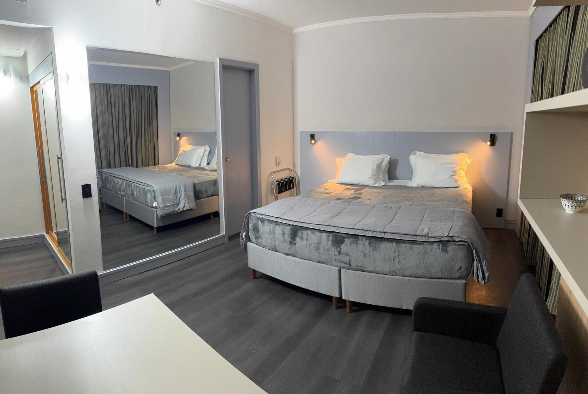 Flat Itaim Bibi Apart Otel Sao Paulo