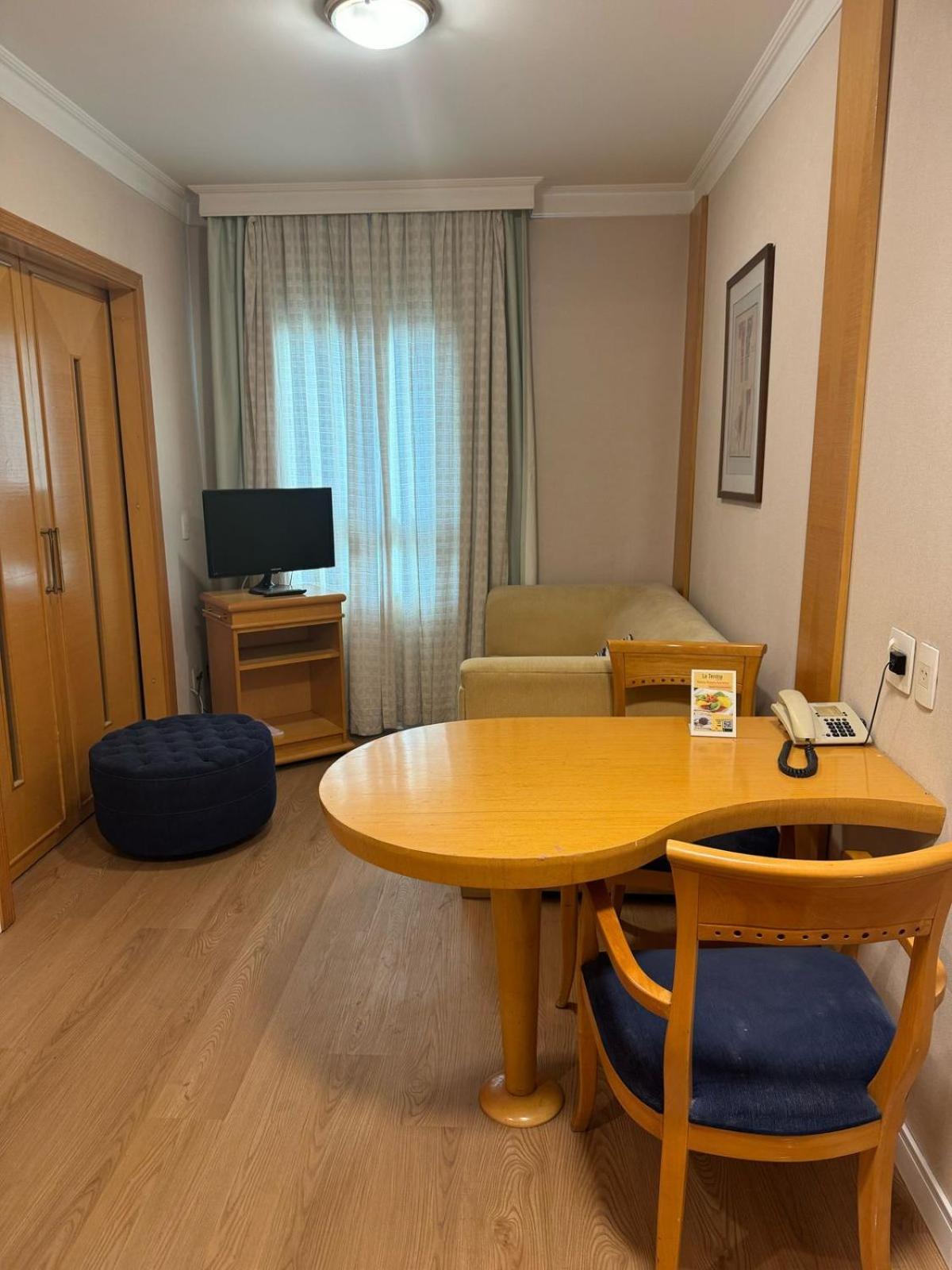 Pinheiros Luxuoso Flat Em 4 Star 4*