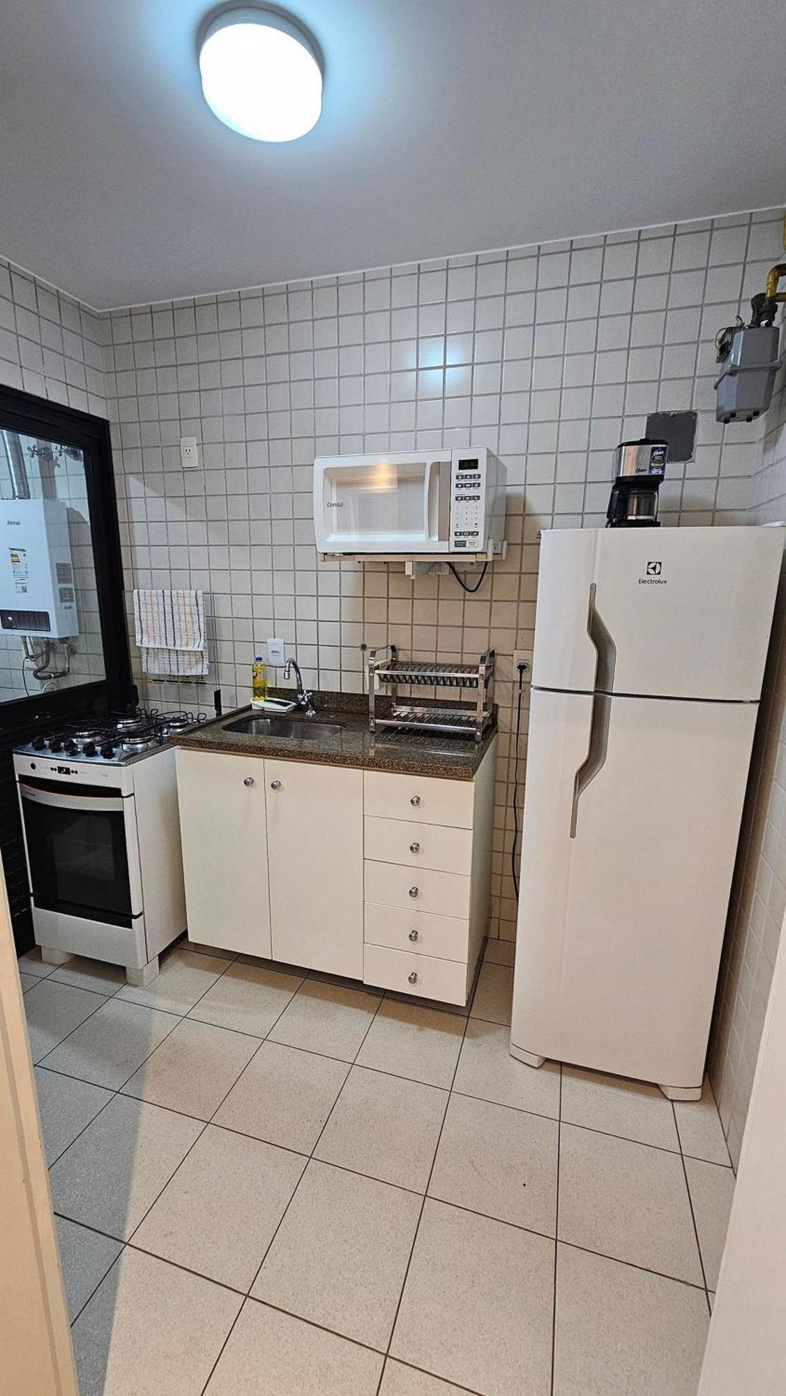 Flat Bairro De Moema Sao Paulo/ Proximo Ao Metro