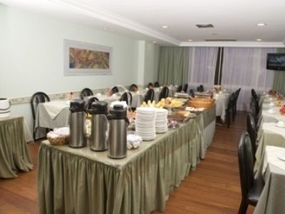 Plaza Apolo Hotel