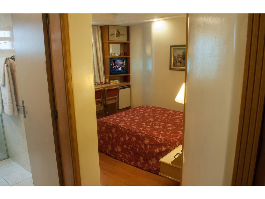 King Hotel