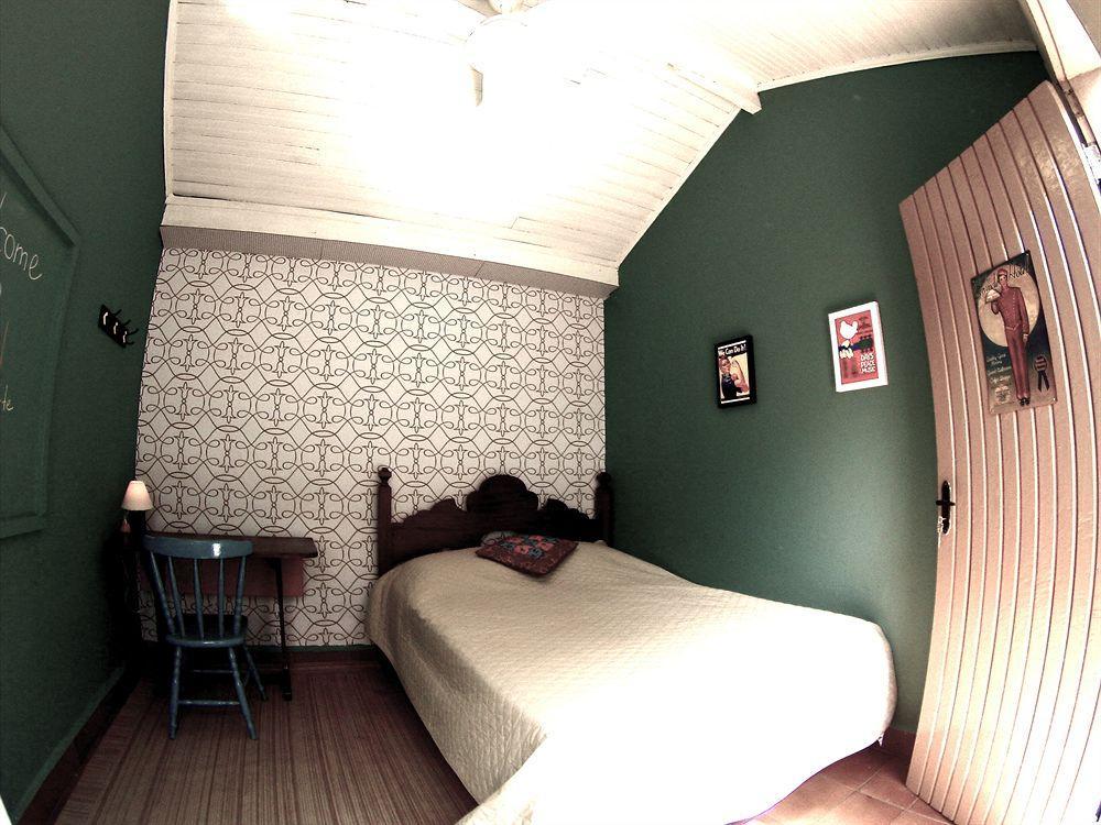 We Design Albergue