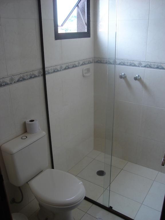 Khách sạn Jaguare 2*