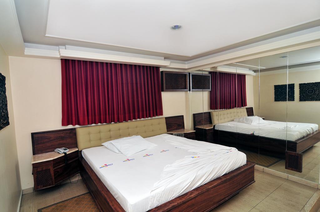 Love hotel Mambo - Adults Only *