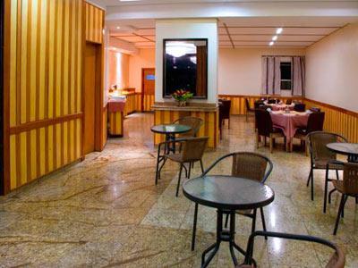 Carillon Plaza Hotel