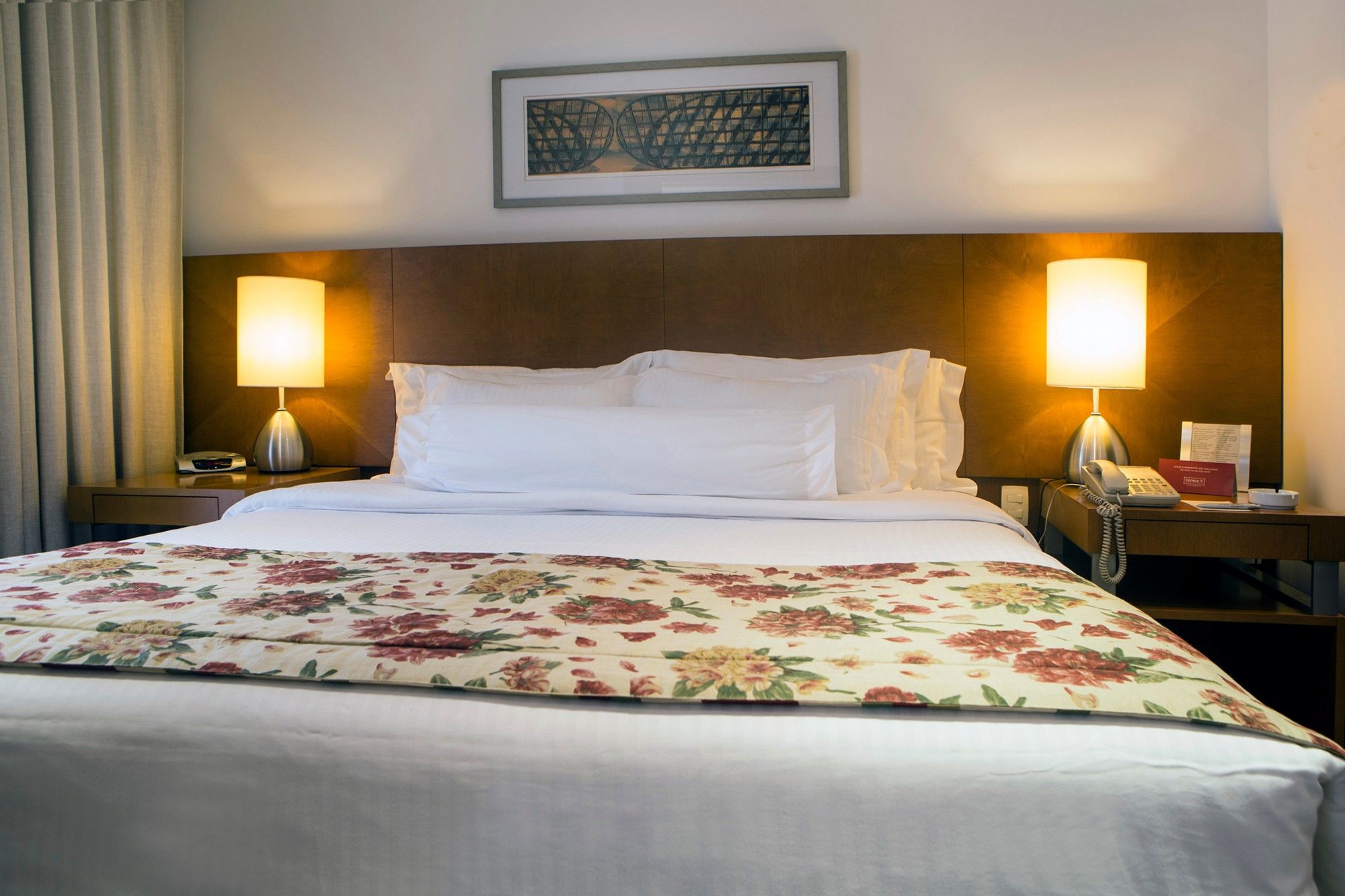 Otel George V Casa Branca Sao Paulo