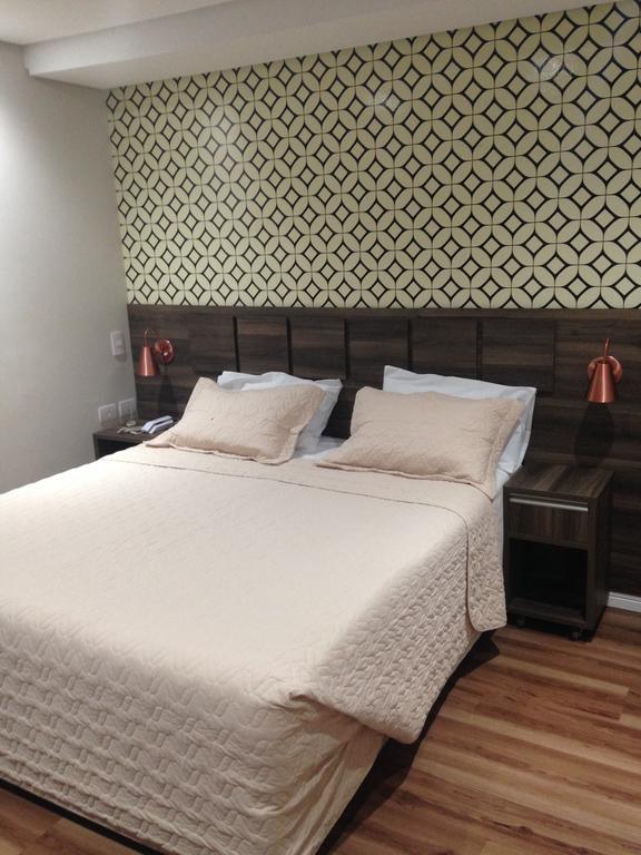 Biz Khách sạn São Paulo