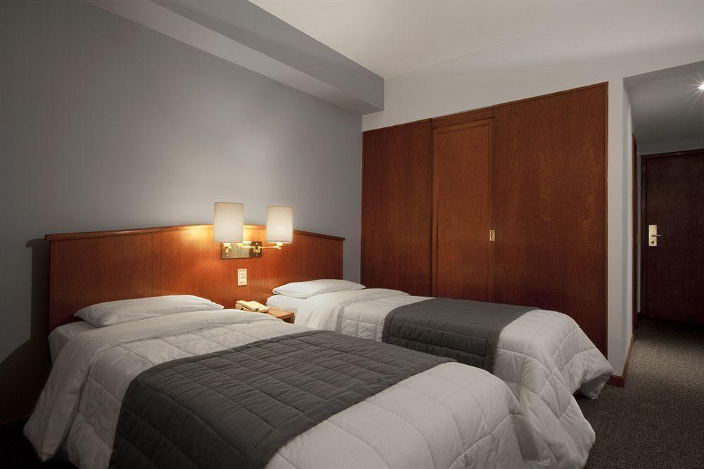 Moncloa 3* São Paulo
