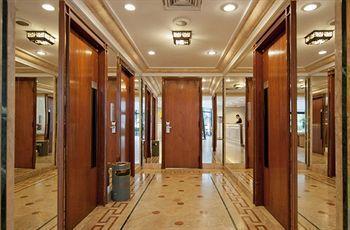 Hotel Ninety