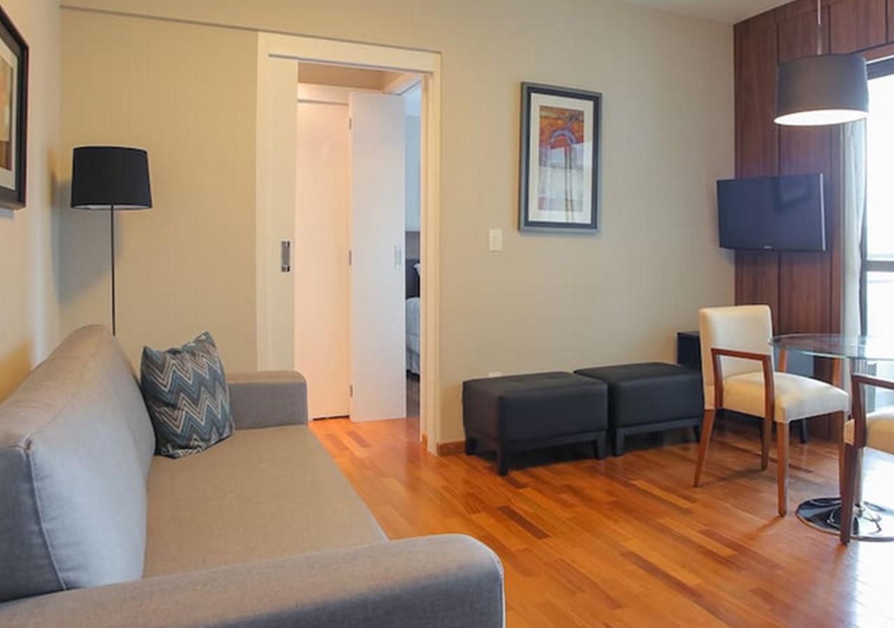 Flat No Brooklin 186 * São Paulo