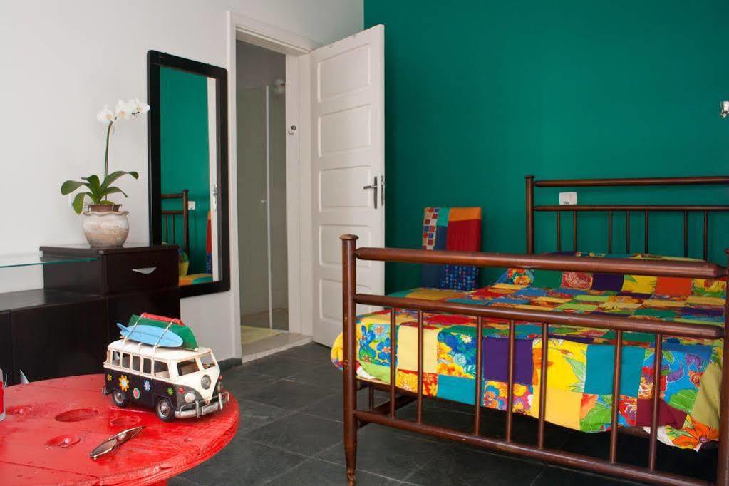 Hostel Purple House *