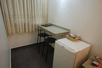 Makaku's - Adults Only 3*