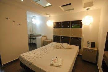 Otel Makaku's - Adults Only 3*