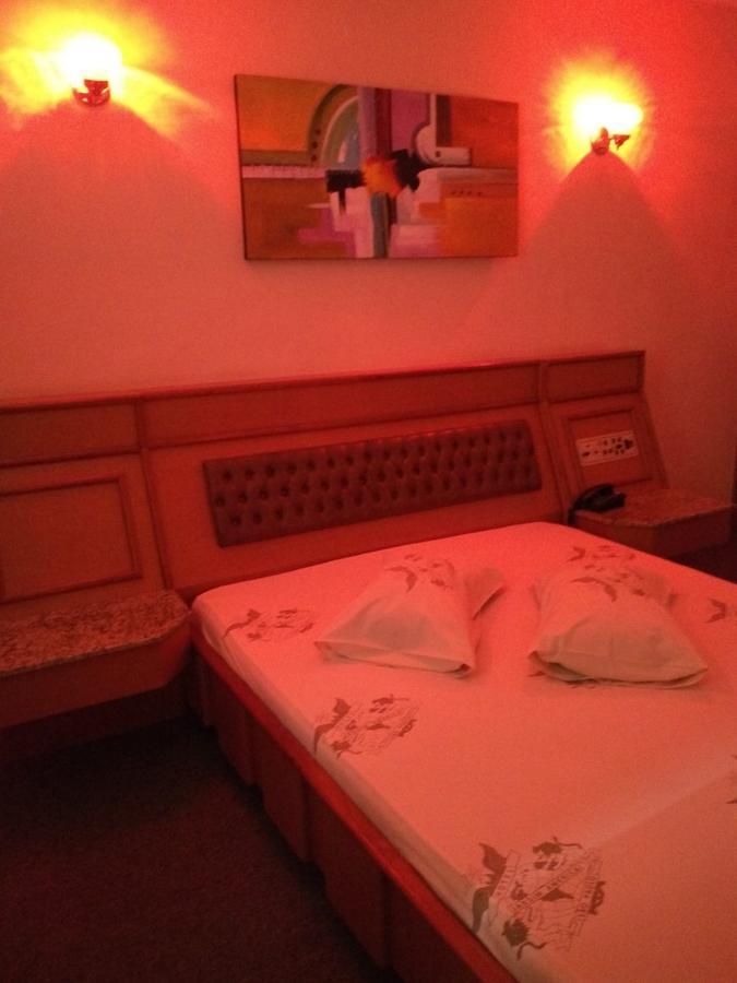 Jardim America (adults Only) 2*
